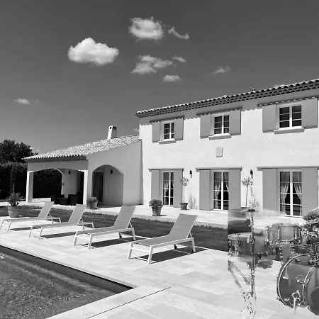 La Bastide Cezanne Natural Elegance Aix-en-Provence